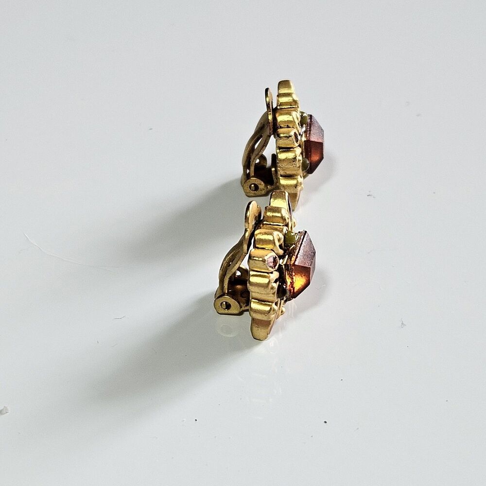 Vintage Gold Tone Orange Rhinestone Green Accent Clip On Earrings - Picture 8 of 8